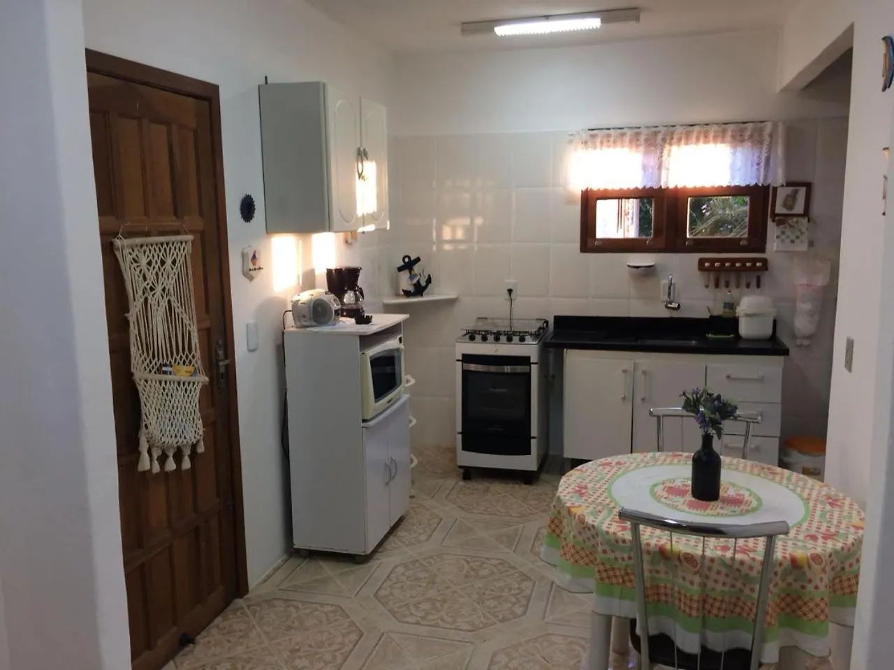 Casa De Praia Inteira, Privacidade, Patio Ideal Para Pets Imbituba  0*, Imbituba (Santa Catarina)
